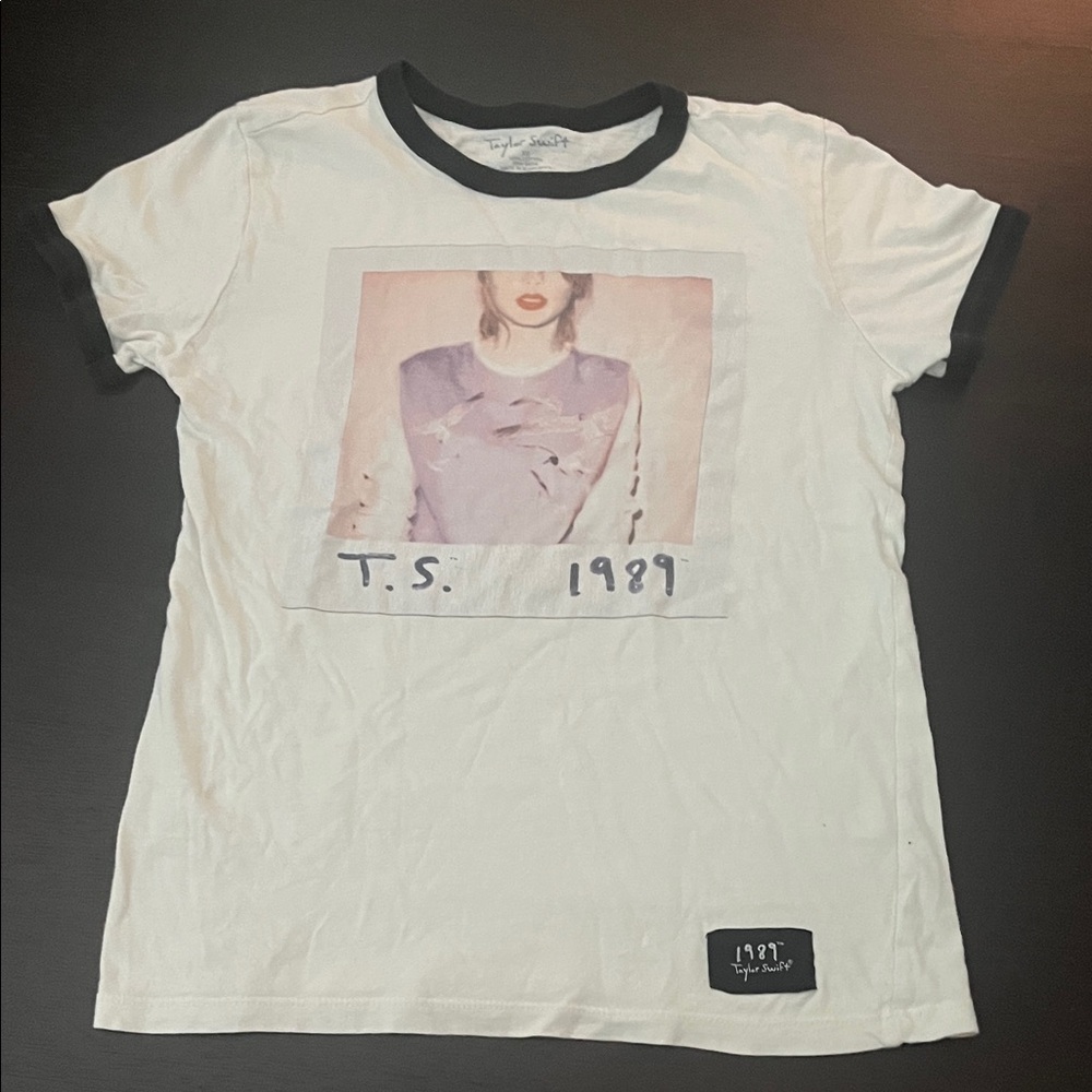 Taylor Swift White and Black 1989 Graphic Tee